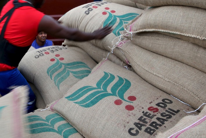 Brasil exporta 25 milhoes de sacas de cafe em julho
