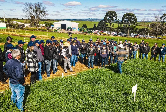 ATeG Field Day reúne mais de 250 produtores do Centro-Oeste em Campos Novos 4 ateg field day reune mais de 250 produtores do centro oeste em campos novos
