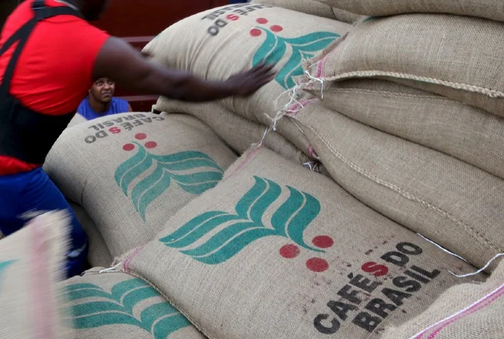 Brasil exporta 2,5 milhões de sacas de café em julho; receita chega a US$ 583,7 milhões 2 brasil exporta 25 milhoes de sacas de cafe em julho receita chega a us 5837 milhoes
