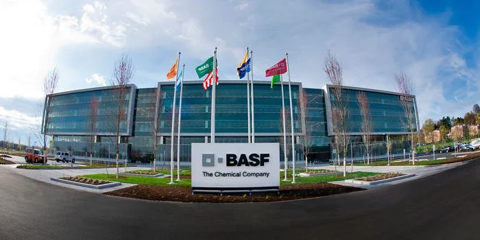 A BASF dá continuidade ao programa Aterro Zero em sua unidade de produção em... 22 a basf da continuidade ao programa aterro zero em sua unidade de producao em 4