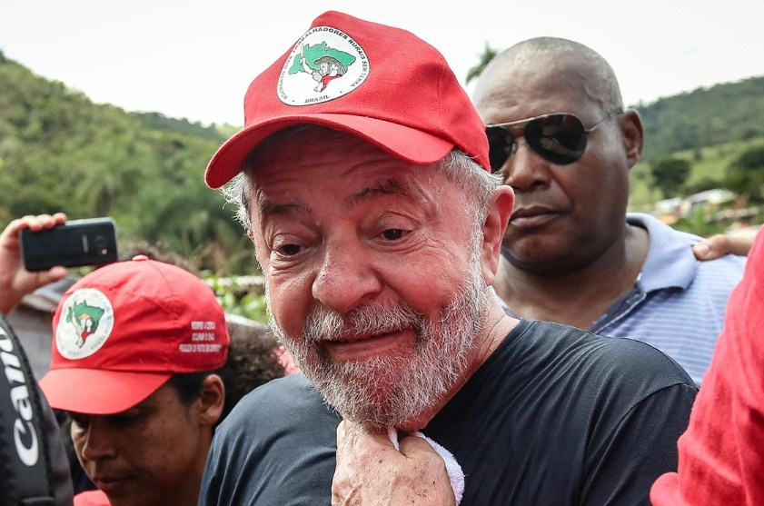 lula associa mst a invasao e quer mudar decretos de armas