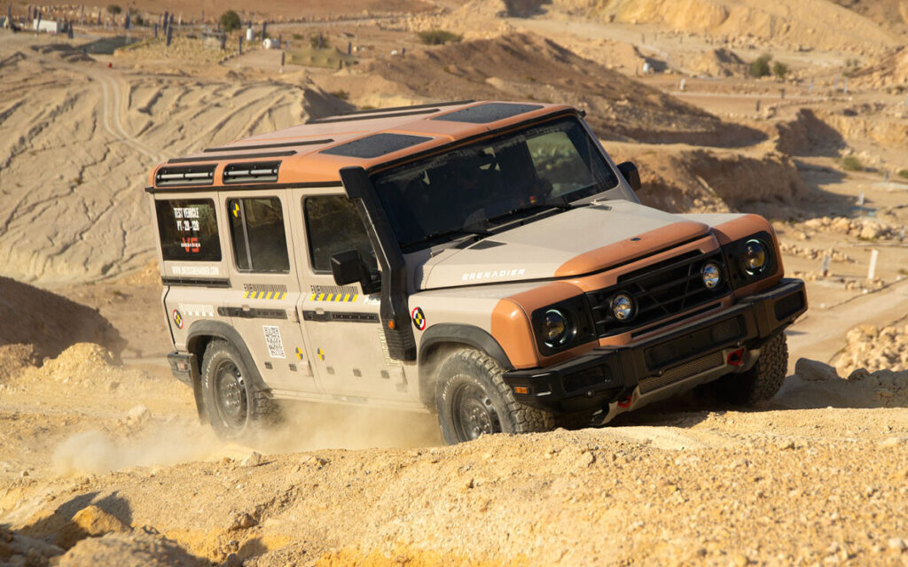 O Granadeiro resposta do INOES ao Land Rover Defender