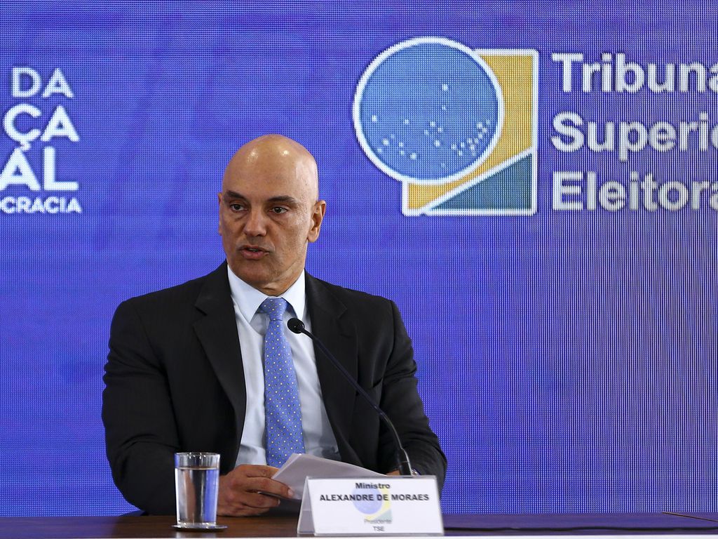 do ponto de vista legal e moral o tse nao tem mais condicoes de conduzir o