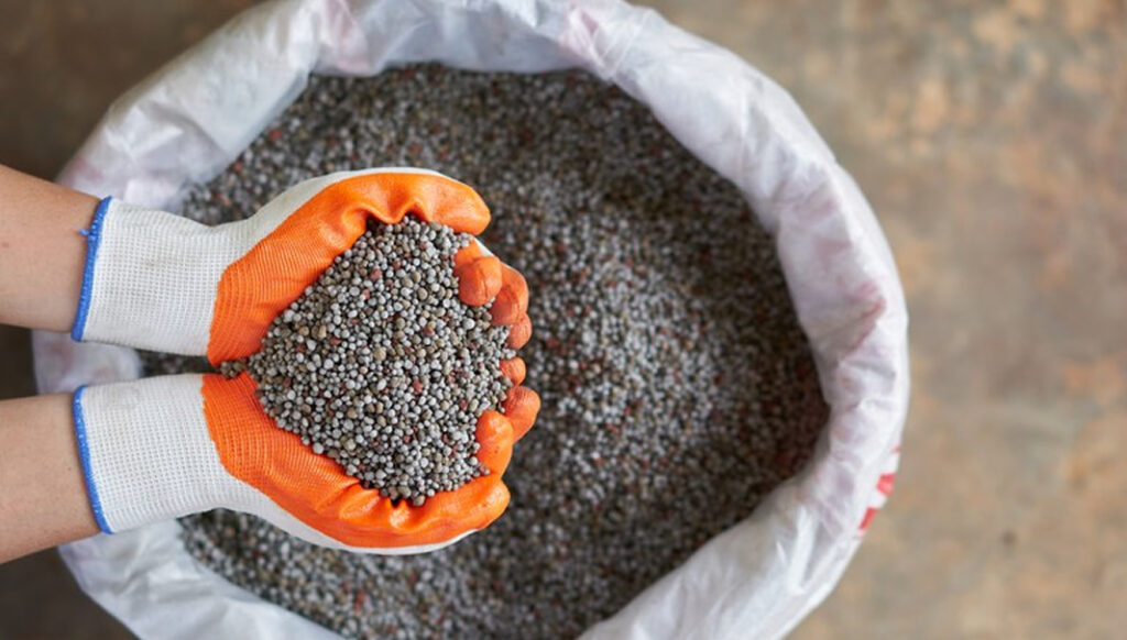 Escassez de fertilizantes está se transformando em crise alimentar 15 escassez de fertilizantes esta se transformando em crise alimentar