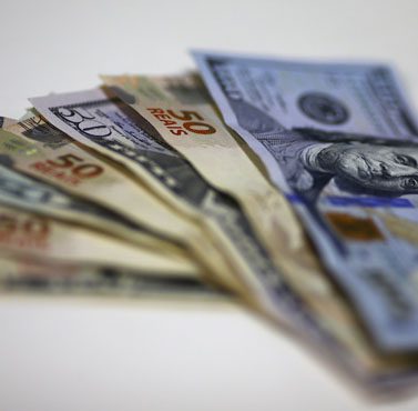 melhor perspectiva fiscal apos 1o turno e um impulso para o real mas 4