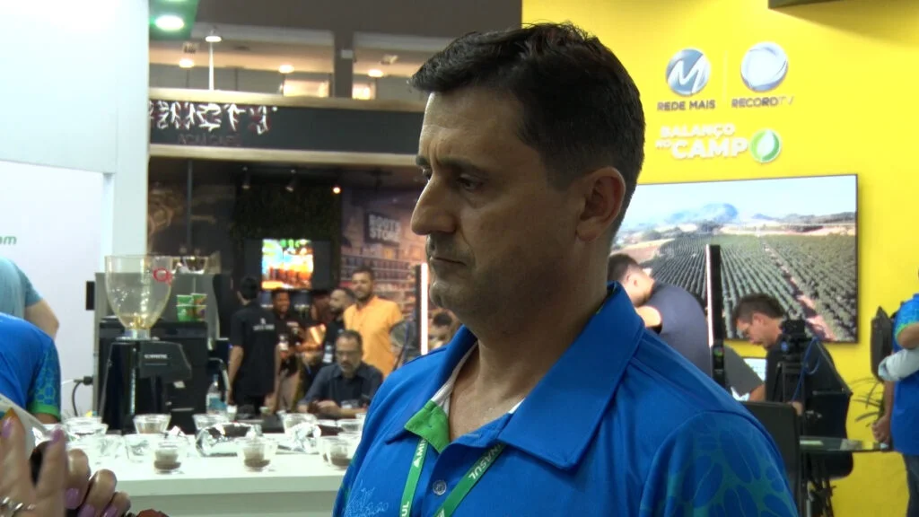 Com café caindo há mais de 40 dias, Minasul acredita em preços entre 1,50 e... 2 com cafe caindo ha mais de 40 dias minasul acredita em precos entre 150 e