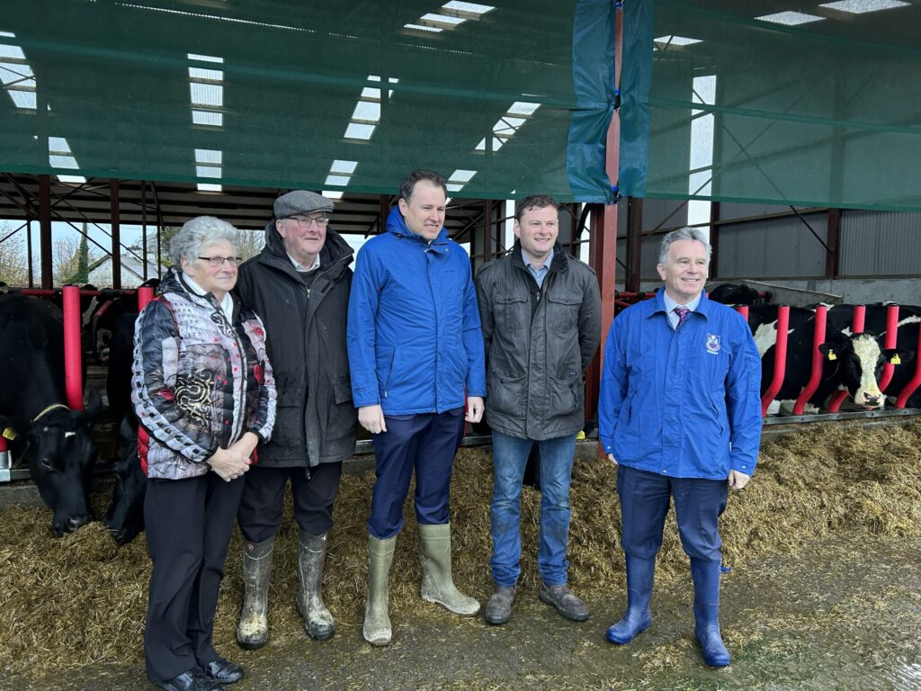 mcconalogue wants to stay as minister for agriculture 1