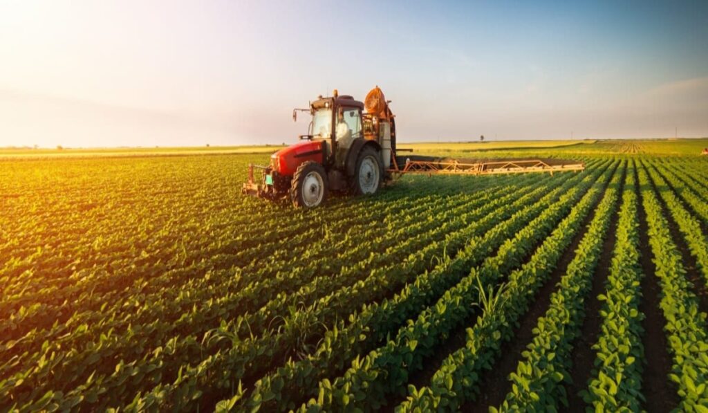 Geração de empregos de Toledo é impulsionada pelo agronegócio 2 Mercado de defensivos dispara na América do Sul