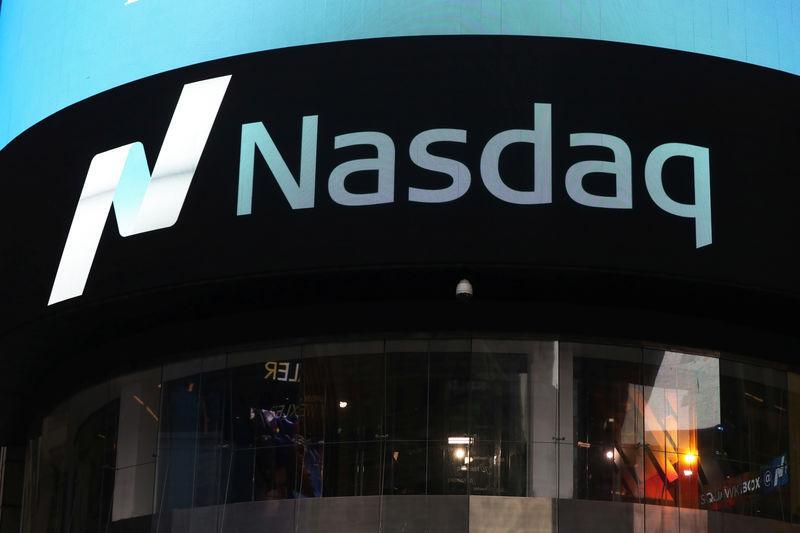 nasdaq abre em alta com tesla liderando ganhos de acoes de crescimento