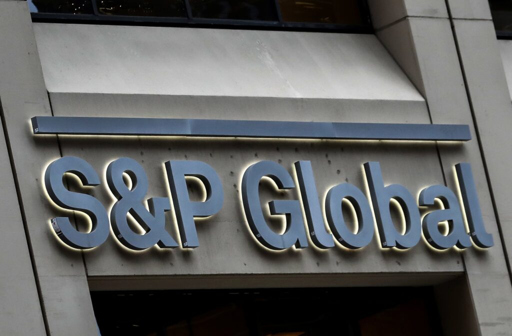 SP 500 encera serie de perdas apos aumento de pedidos