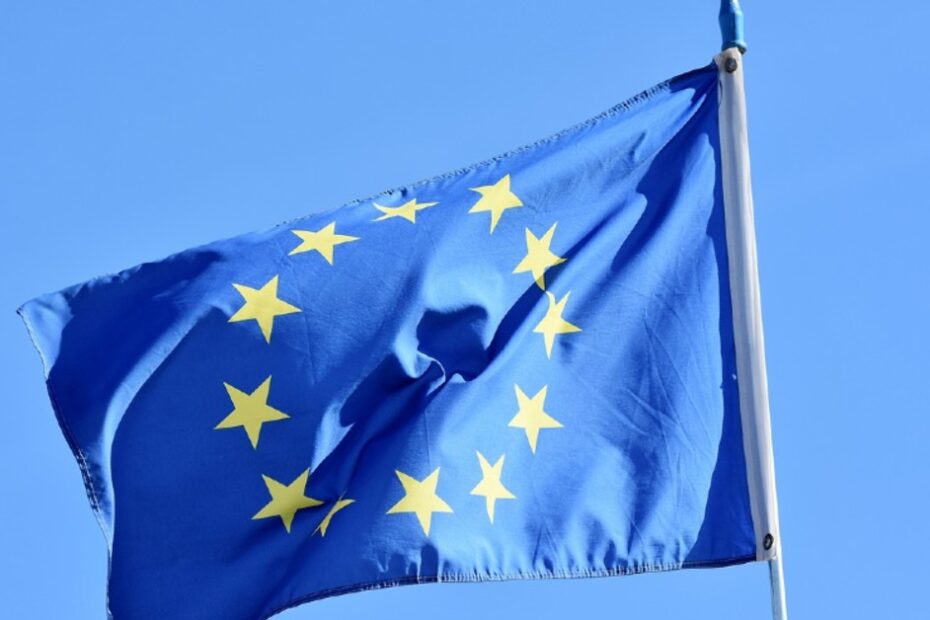 UE fecha acordo para taxar importacoes com base em emissoes