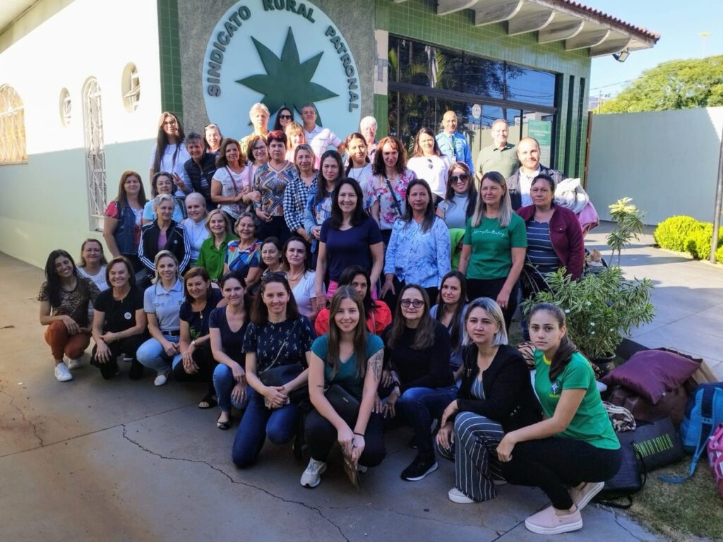 encontro de lideres rurais recebe paranaenses de varias regioes nesta sexta feira boa parte do oeste
