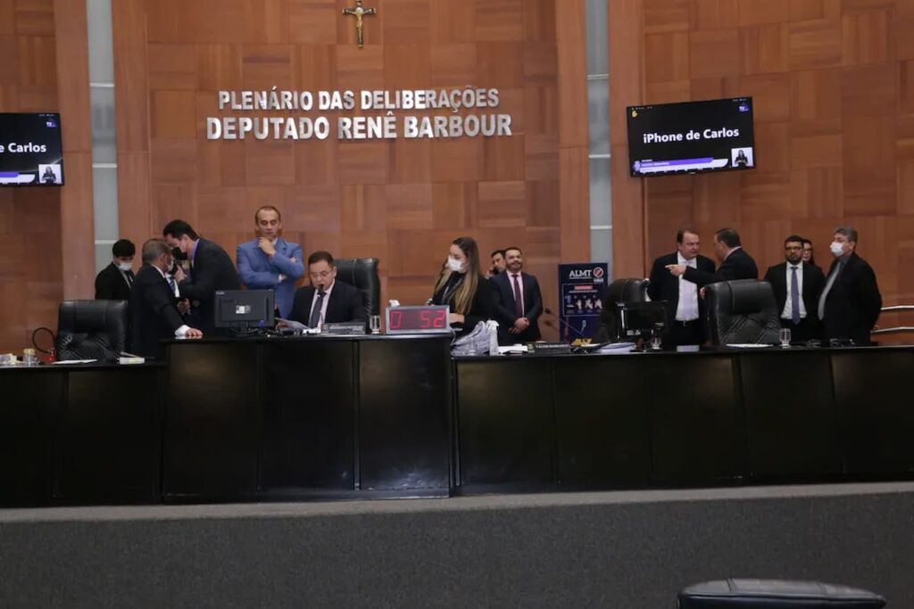 Novo Fethab e taxação sobre mineração são aprovados em primeira votação na ALMT 6 novo fethab e taxacao sobre mineracao sao aprovados em primeira votacao na almt