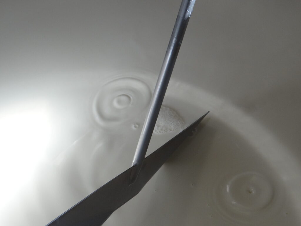 valor de referencia do leite gaucho fecha o ano com nova queda