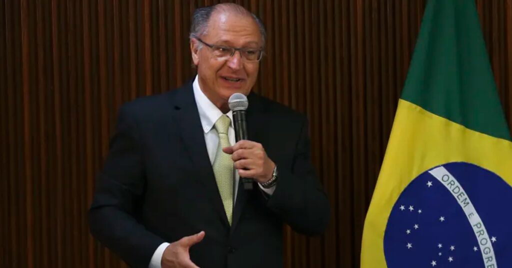 Alckmin anuncia Marcela Carvalho como secretaria executiva da Camex •