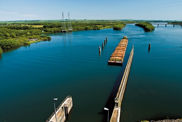 Argentina passa a taxar trecho da hidrovia Paraguai Parana