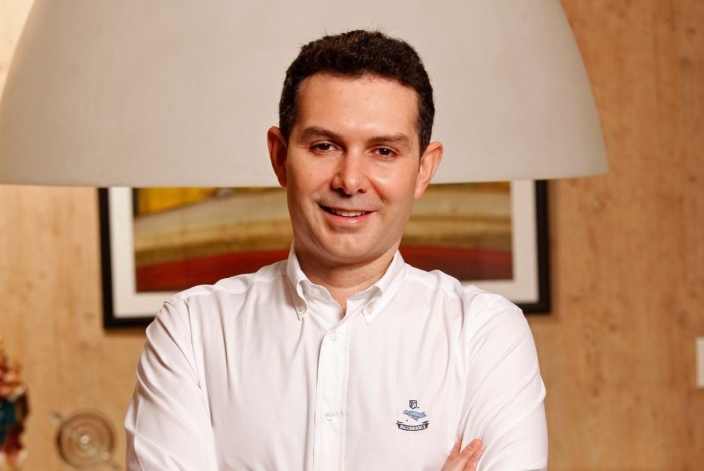 ministro das cidades promete reconstruir minha casa minha vida 1