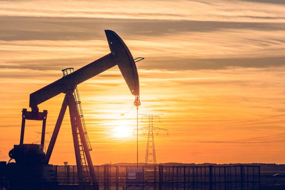 Preço do petróleo sobe após previsão de consumo global