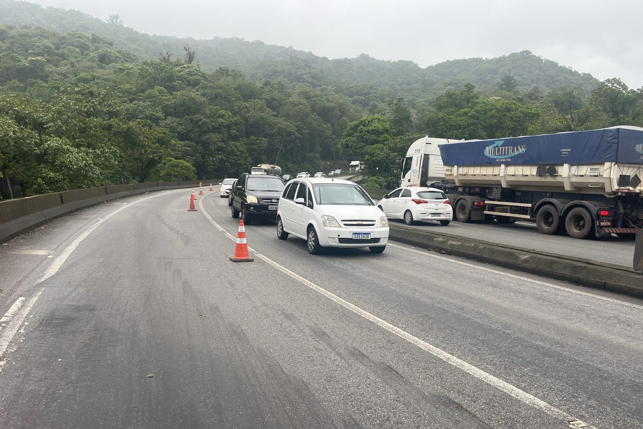 rodovia federal tera restricao de trafego pesado neste fim de semana