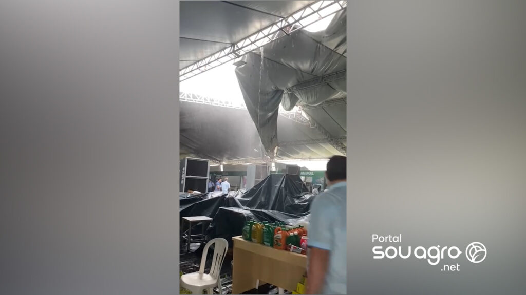 temporal causa estragos na regiao oeste do parana 1