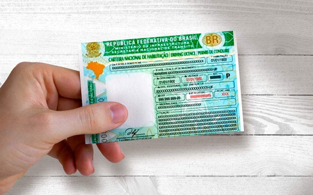 Autoescola deixa de ser obrigatória para ter CNH