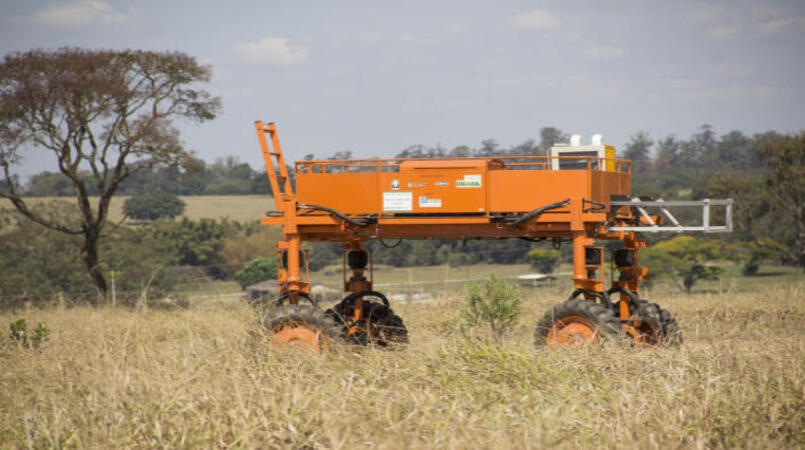 Robôs no campo: Projeto desenvolve instrumento para plantio de mudas