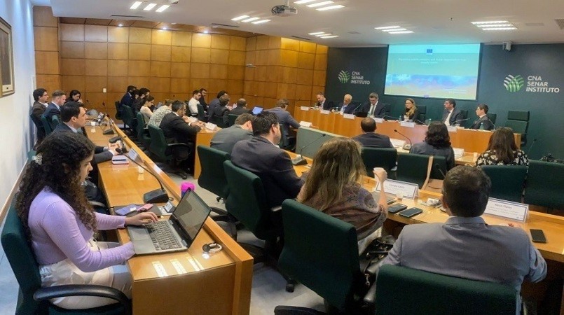Agro brasileiro e Comissao Europeia debatem Lei Antidesmatamento