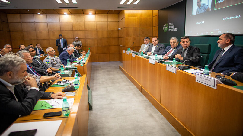 CNA promove encontro para debater seguranca no campo