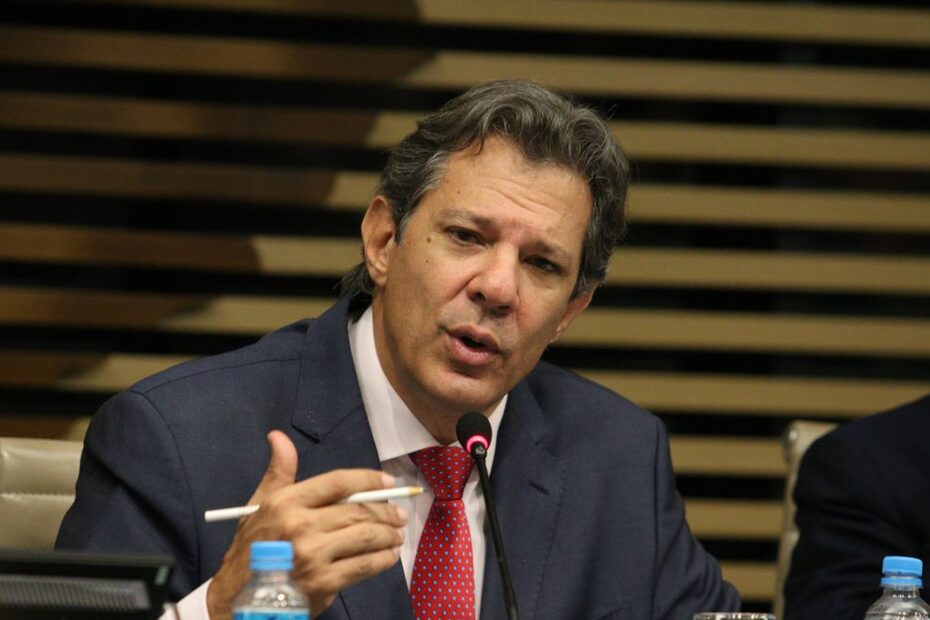 Haddad faz apresentacao detalhada de arcabouco fiscal a Lula anuncio