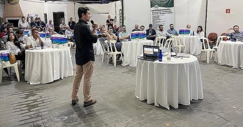 Circuito de palestras aborda oportunidades de negócio e sustentabilidade na pecuária • Portal DBO 2 circuito de palestras aborda oportunidades de negocio e sustentabilidade na pecuaria portal dbo