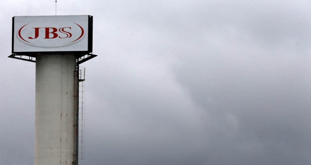 jbs jbss3 sofre maior queda diaria desde marco de 2020 veja o que esperar da acao money times