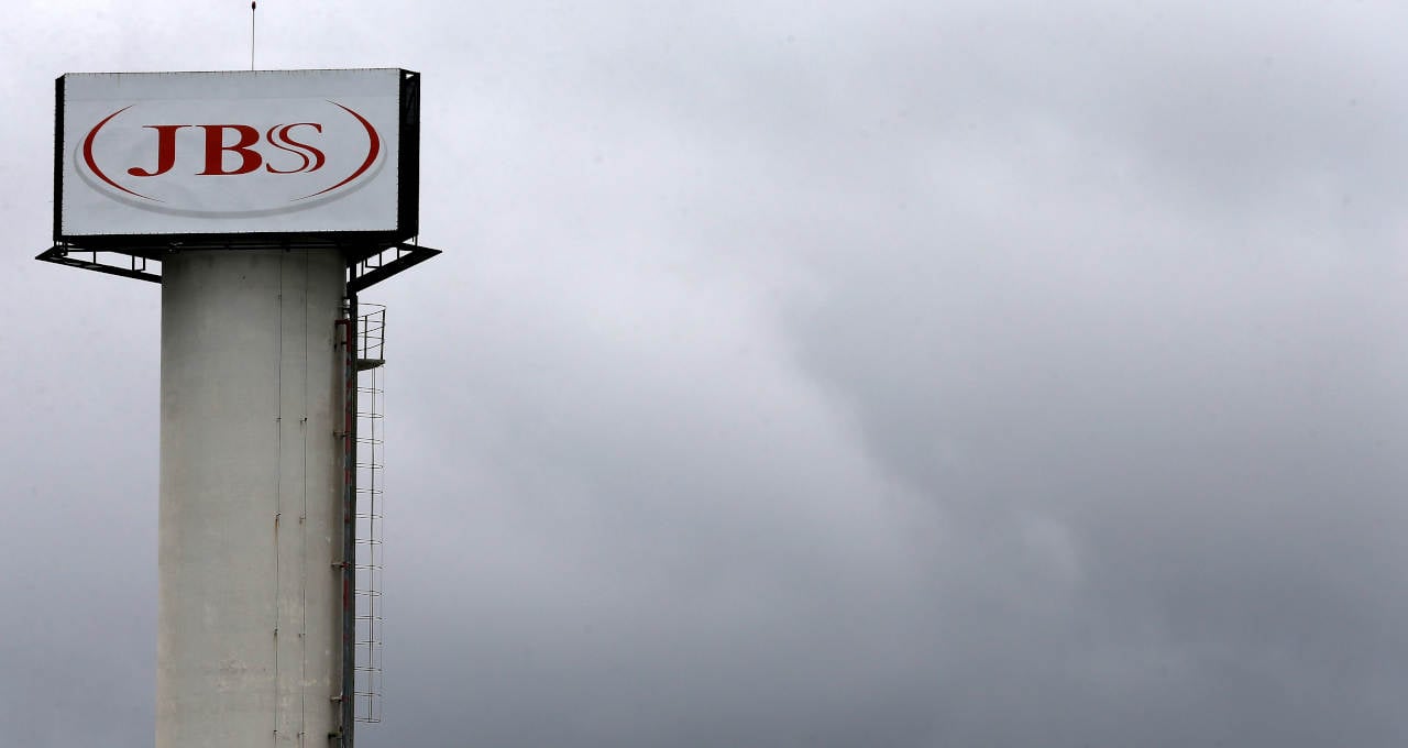 jbs jbss3 sofre maior queda diaria desde marco de 2020 veja o que esperar da acao money times
