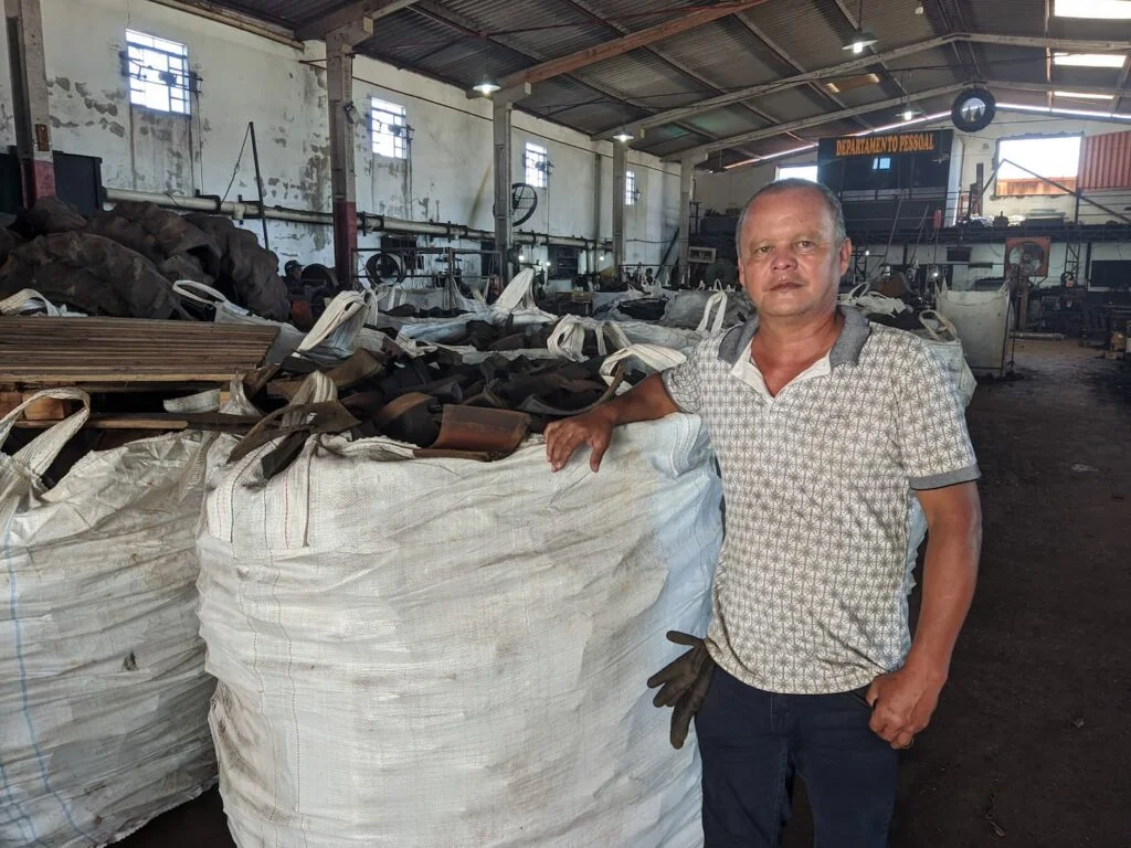 lonil empresa mato grossense se destaca transformando pneus velhos em pecas para suspensao