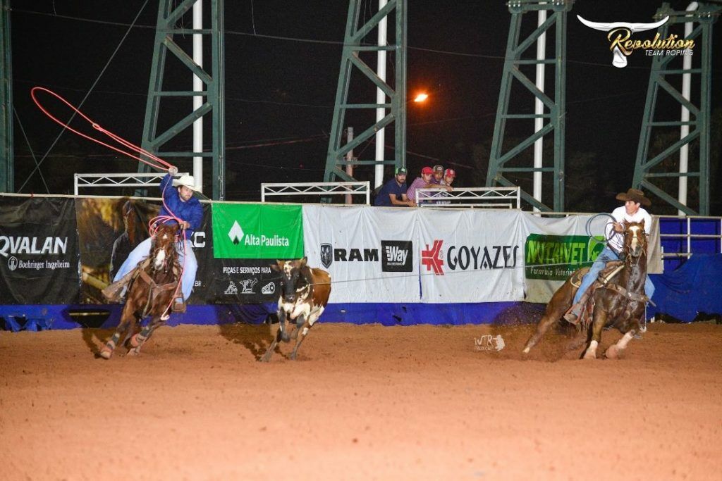 Revolution Team Roping Week