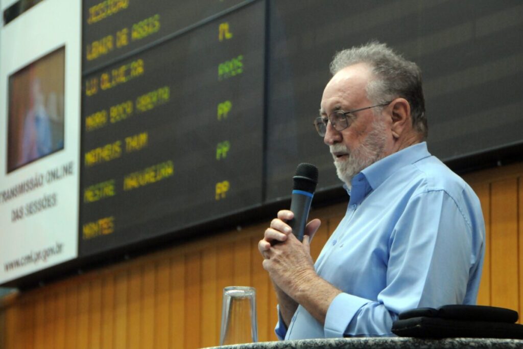 Deputado sugere audiencia publica na Camara em defesa da obra