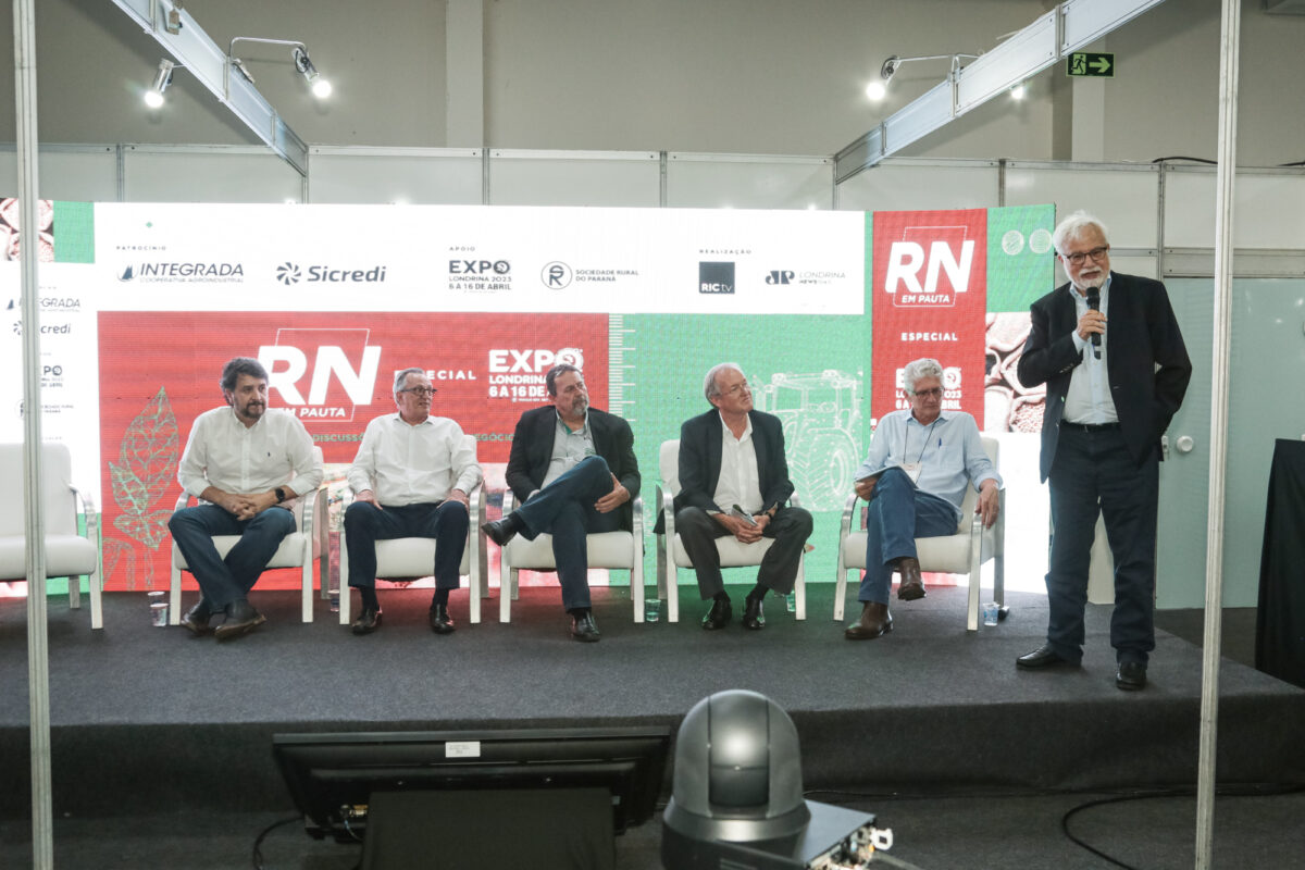 brasil cresce 1 e agronegocio 38 projeta gustavo loyola na