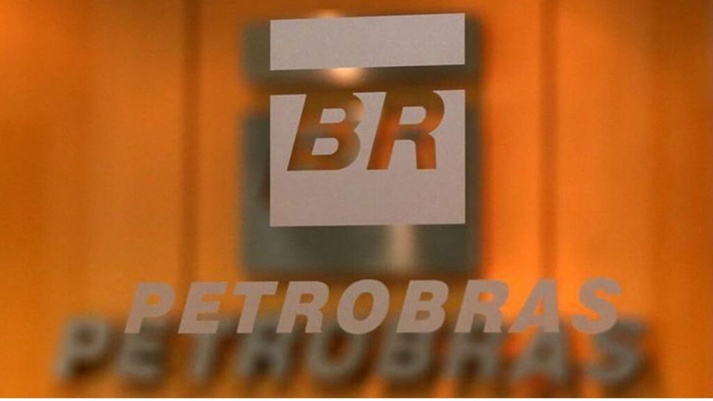 comite da petrobras ve impedimentos para efrain cruz assumir como 1