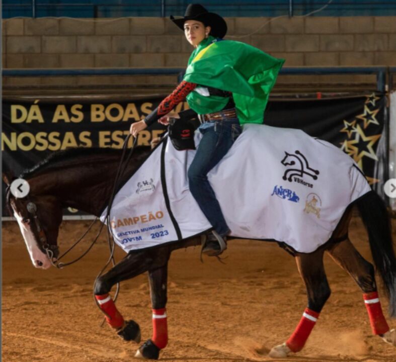 astrid annas traz o bicampeonato para o brasil no youth world reining cup na italia