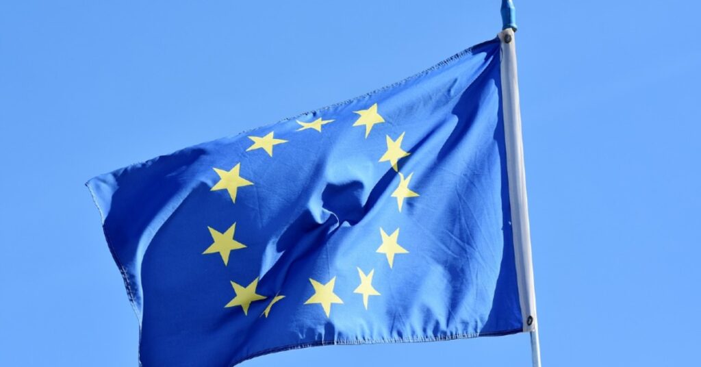 conselho europeu aprova lei que bane produtos que causam desmatamento portal dbo