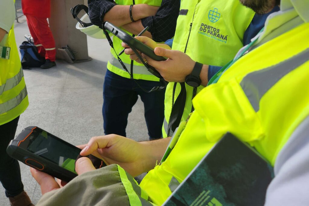porto de paranagua e o primeiro porto publico do brasil a receber certificacao ambiental global