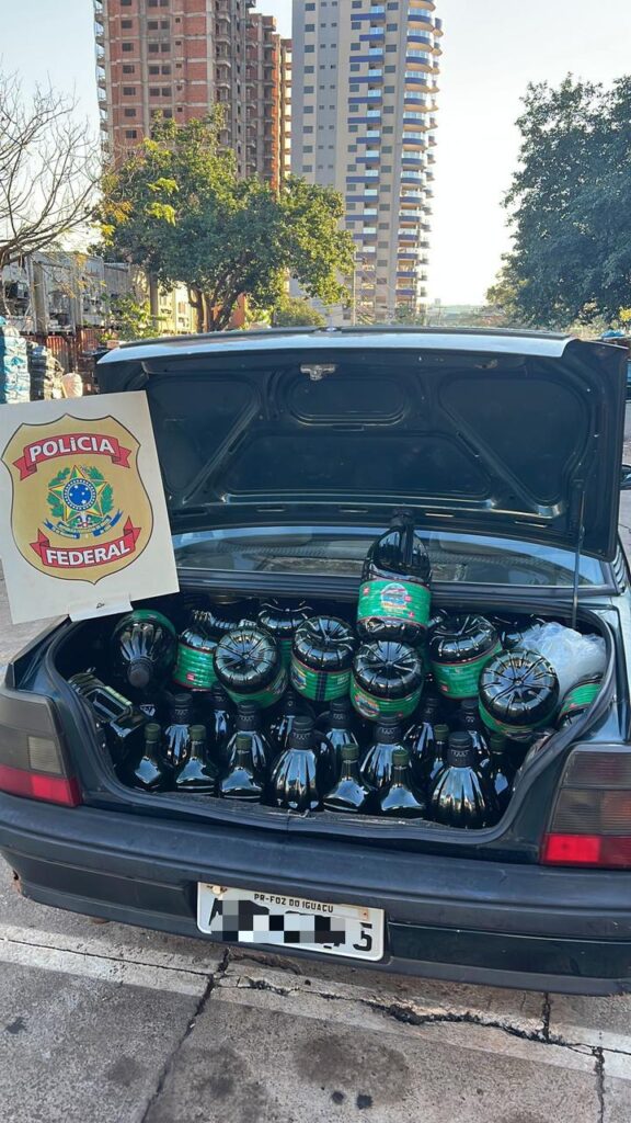 carro lotado de azeite proibido no brasil e aprendido na fronteira com argentina
