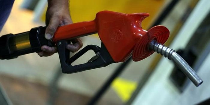 O ministro descartou o risco no abastecimento de combustiveis mas