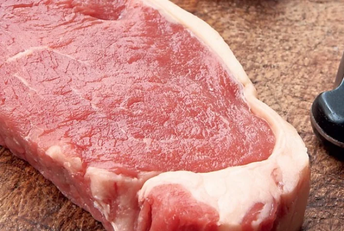 a carne bovina ao consumidor seguiu retrocedendo em julho de acordo com o procon