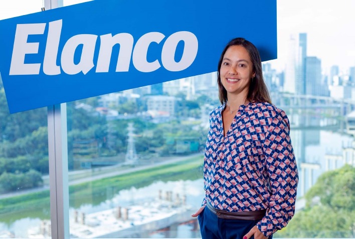 para qual ano a elanco elevou sua expectativa de resultados 1