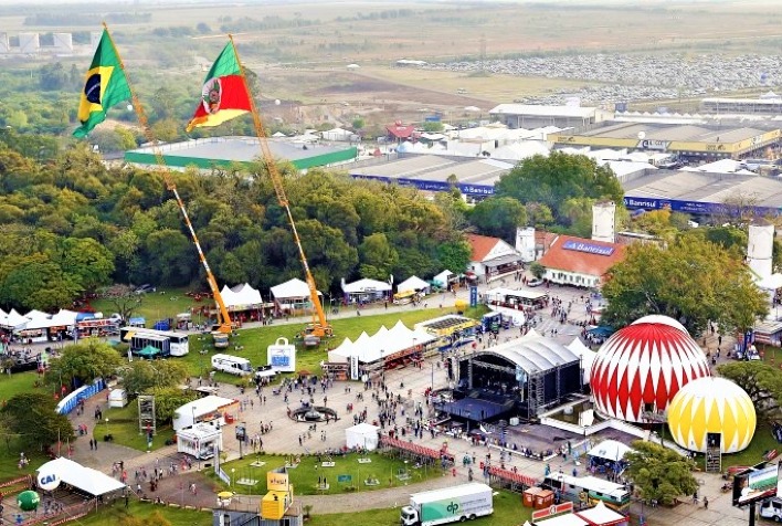 Qual é a expectativa de negócios da Expointer para este ano, esperando ultrapassar R$ 7 bilhões?