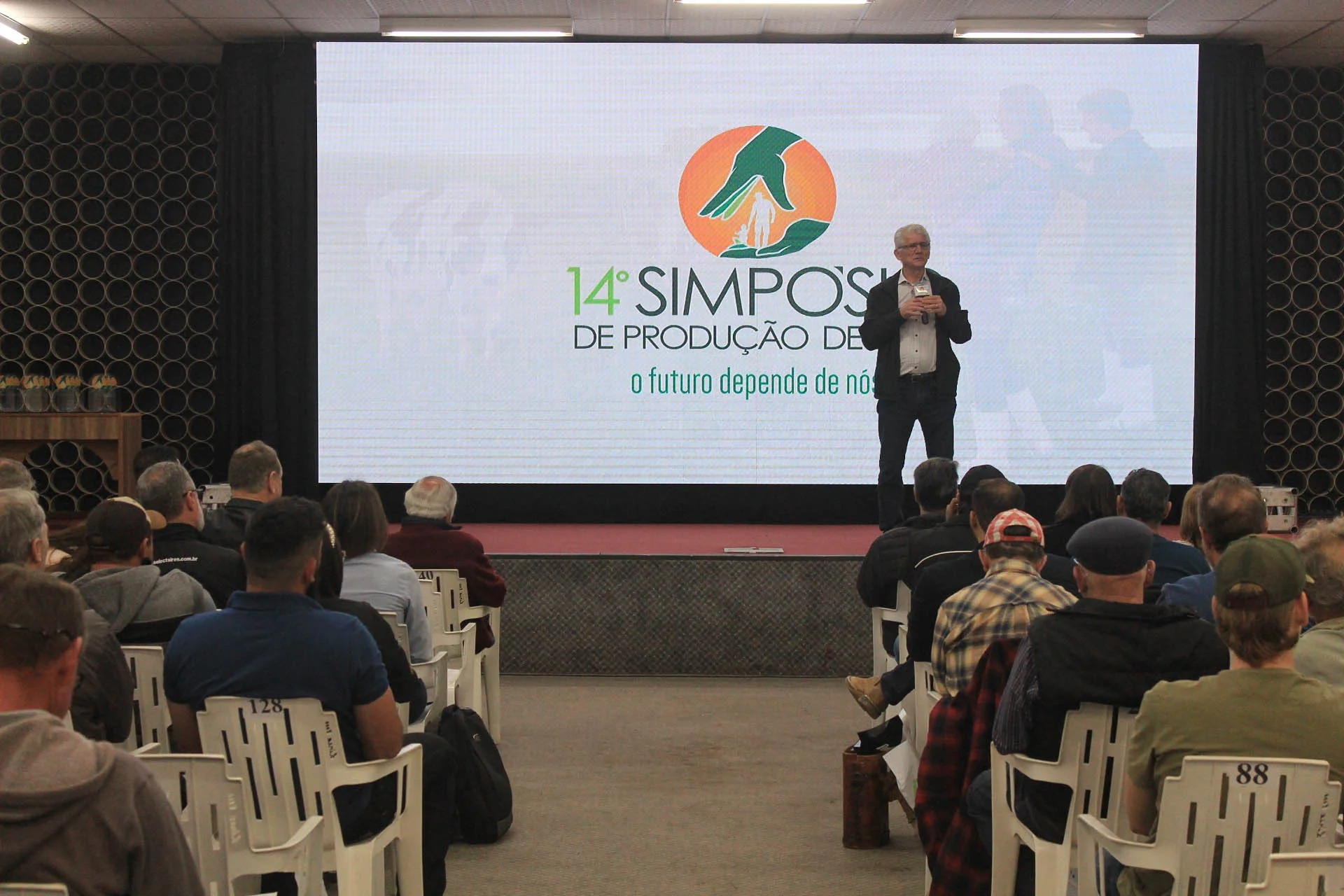 qual e a importancia da cadeia do leite e a atuacao das cooperativas segundo o estado