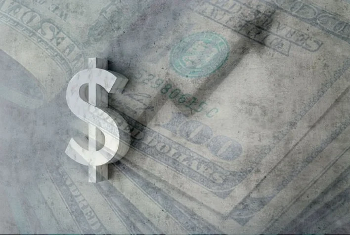 Qual é o impacto do avanço do dólar e do IBC-Br nas taxas futuras de juros do Brasil? 9 qual e o impacto do avanco do dolar e do ibc br nas taxas futuras de juros do brasil