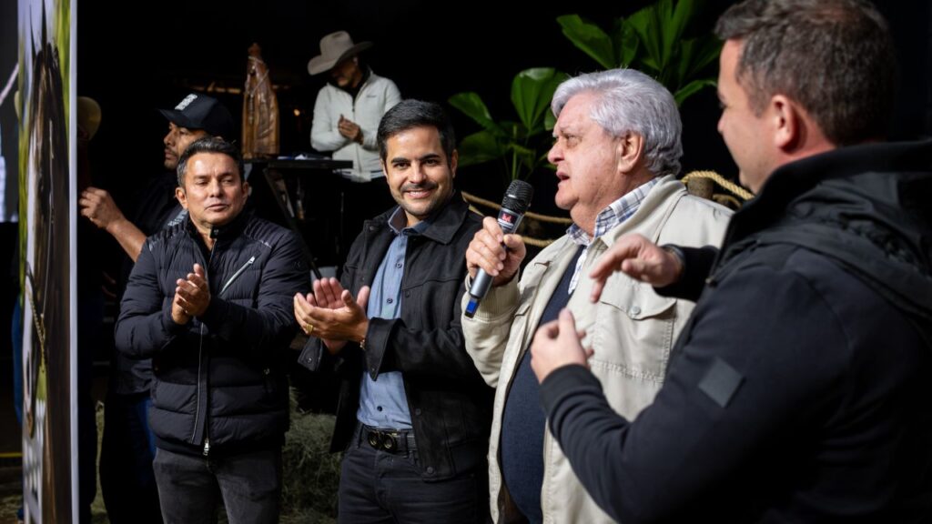 qual e o novo nome da arena do parque de exposicoes de avare sp 2