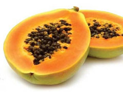 Qual foi a queda no preço do mamão formosa após a valorização?