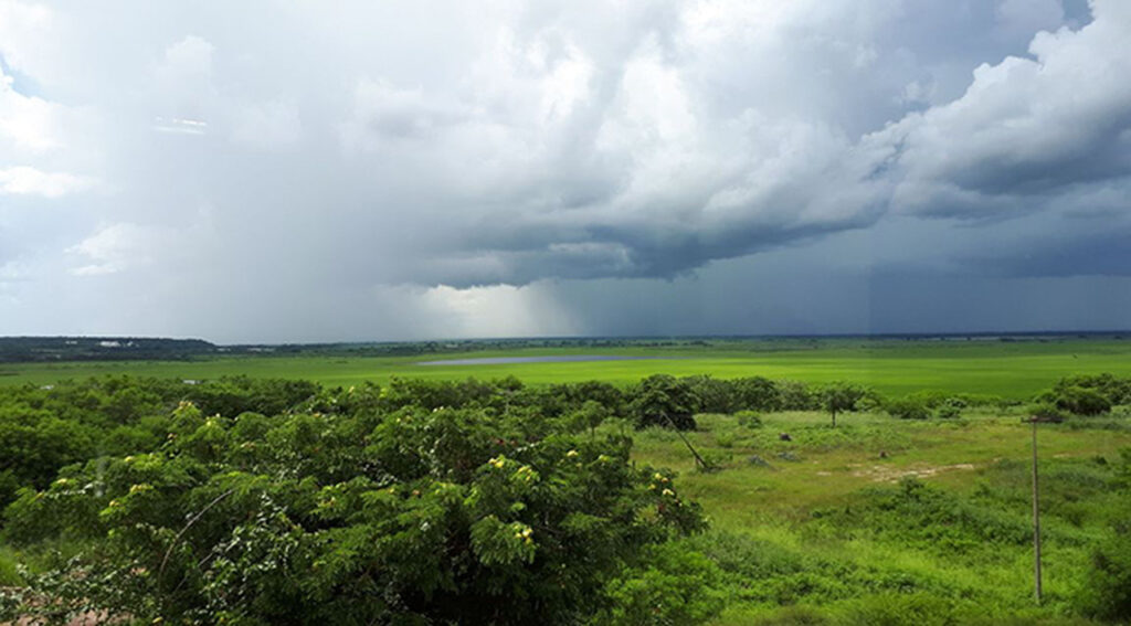 Quais regioes do Parana terao chuva com o tempo continuamente